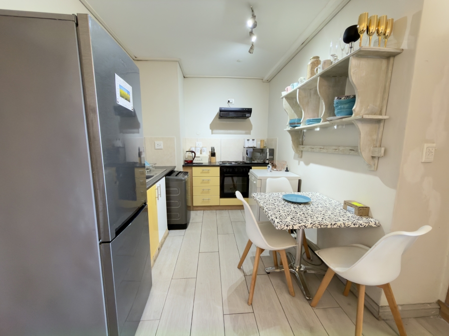 1 Bedroom Property for Sale in Royal Ascot Western Cape